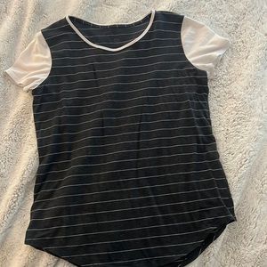 Lululemon top